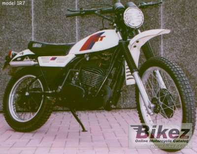 1981 Yamaha DT 250 MX photo